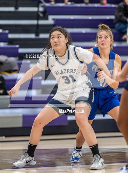Thumbnail 3 in Fremont vs. Sierra Canyon (Utah Holiday Hoopfest) photogallery.