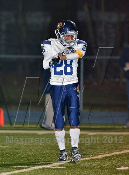 Thumbnail 3 in Weston vs. Berlin (CIAC Class M Semifinal) photogallery.