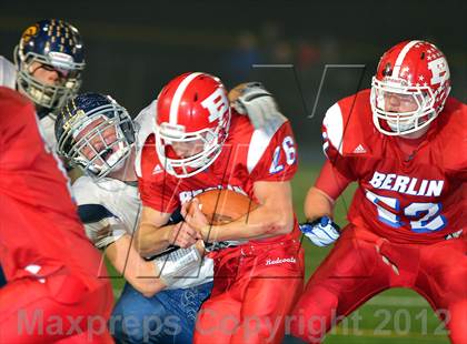Thumbnail 1 in Weston vs. Berlin (CIAC Class M Semifinal) photogallery.