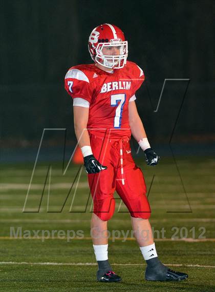 Thumbnail 3 in Weston vs. Berlin (CIAC Class M Semifinal) photogallery.