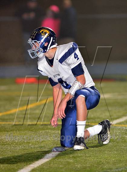 Thumbnail 1 in Weston vs. Berlin (CIAC Class M Semifinal) photogallery.