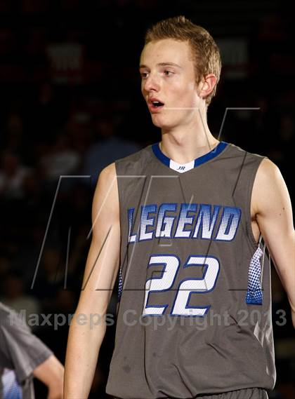 Thumbnail 1 in Fairview vs. Legend (CHSAA 5A Great 8) photogallery.