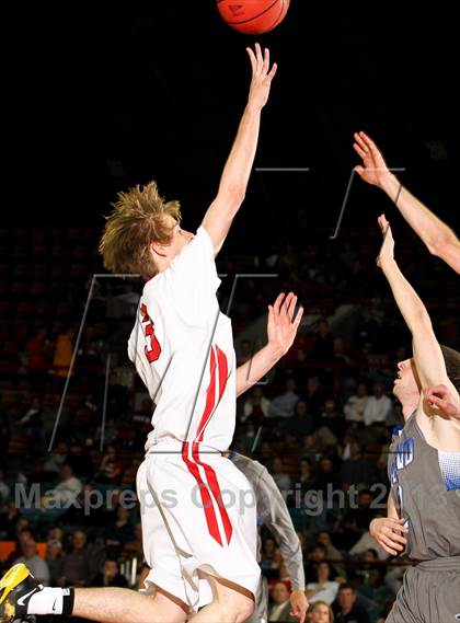 Thumbnail 2 in Fairview vs. Legend (CHSAA 5A Great 8) photogallery.