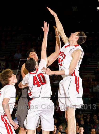 Thumbnail 2 in Fairview vs. Legend (CHSAA 5A Great 8) photogallery.