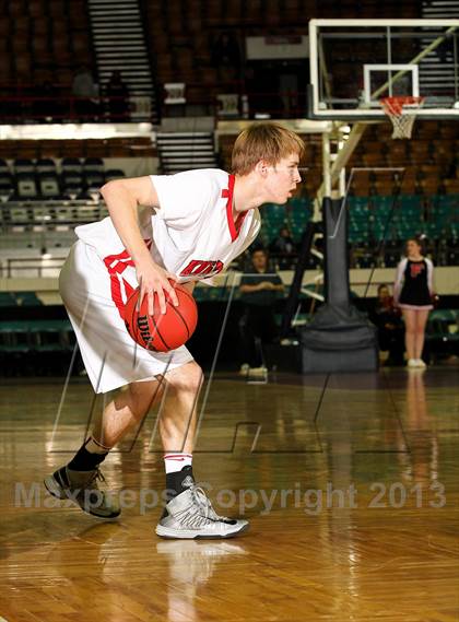 Thumbnail 3 in Fairview vs. Legend (CHSAA 5A Great 8) photogallery.