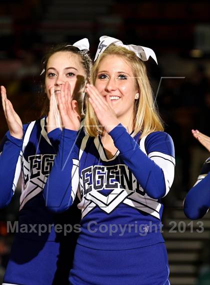 Thumbnail 3 in Fairview vs. Legend (CHSAA 5A Great 8) photogallery.