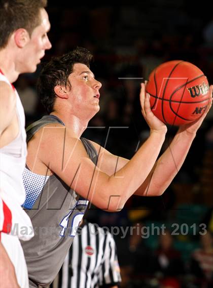 Thumbnail 3 in Fairview vs. Legend (CHSAA 5A Great 8) photogallery.