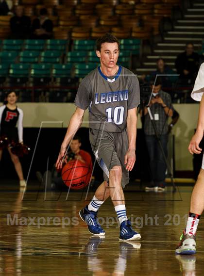 Thumbnail 1 in Fairview vs. Legend (CHSAA 5A Great 8) photogallery.