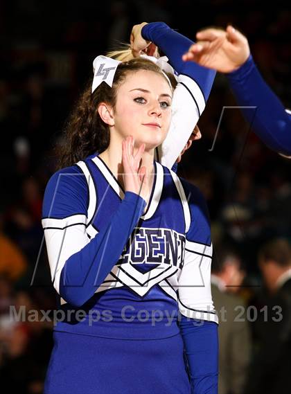 Thumbnail 2 in Fairview vs. Legend (CHSAA 5A Great 8) photogallery.