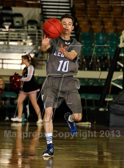 Thumbnail 2 in Fairview vs. Legend (CHSAA 5A Great 8) photogallery.