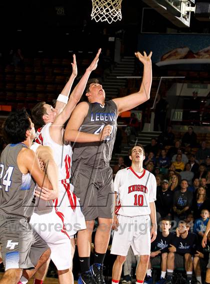 Thumbnail 3 in Fairview vs. Legend (CHSAA 5A Great 8) photogallery.