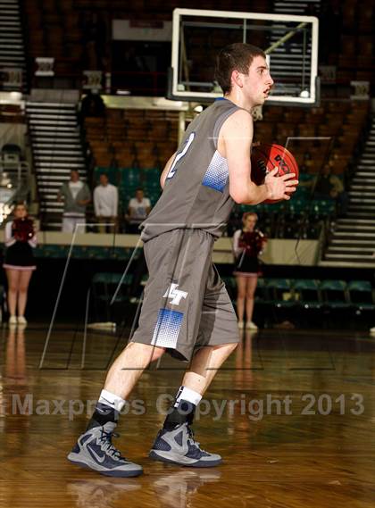Thumbnail 2 in Fairview vs. Legend (CHSAA 5A Great 8) photogallery.
