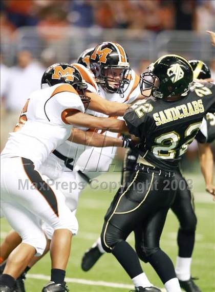 Thumbnail 2 in Mercedes vs. Calhoun (Texas Football Classic) photogallery.
