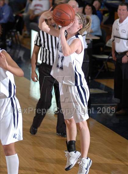 Thumbnail 2 in Ohio County vs Grayson County (3rd Region Tournament) photogallery.