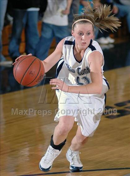 Thumbnail 2 in Ohio County vs Grayson County (3rd Region Tournament) photogallery.