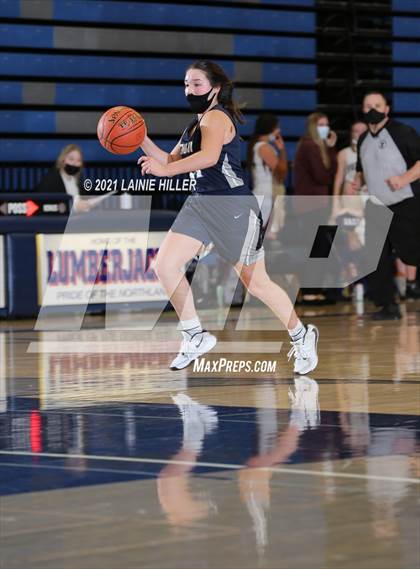Thumbnail 3 in Bemidji vs. Fergus Falls photogallery.