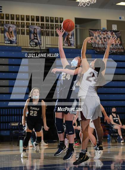 Thumbnail 3 in Bemidji vs. Fergus Falls photogallery.