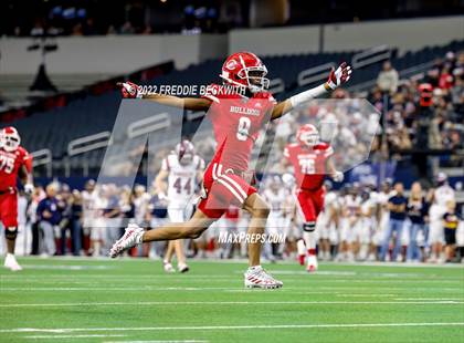 Thumbnail 3 in Wimberley vs. Carthage (UIL 4A D2 Final) photogallery.