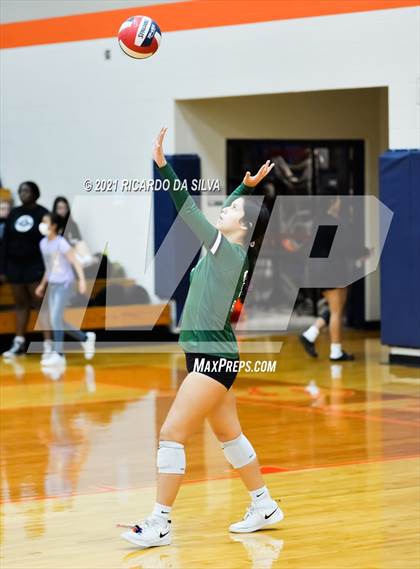 Thumbnail 2 in Seven Lakes vs Mayde Creek photogallery.