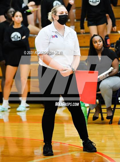 Thumbnail 3 in Seven Lakes vs Mayde Creek photogallery.