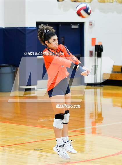 Thumbnail 1 in Seven Lakes vs Mayde Creek photogallery.