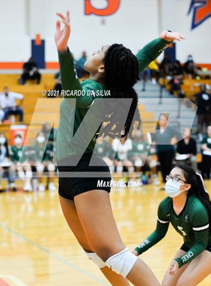 Thumbnail 3 in Seven Lakes vs Mayde Creek photogallery.