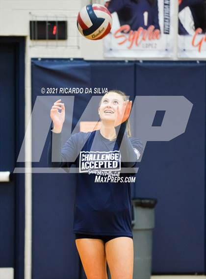 Thumbnail 2 in Seven Lakes vs Mayde Creek photogallery.
