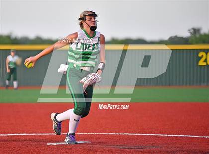 Thumbnail 2 in Thorndale vs Latexo (UIL 2A Regional Quarterfinal) photogallery.