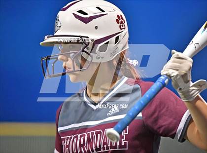 Thumbnail 3 in Thorndale vs Latexo (UIL 2A Regional Quarterfinal) photogallery.