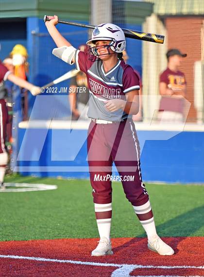 Thumbnail 3 in Thorndale vs Latexo (UIL 2A Regional Quarterfinal) photogallery.