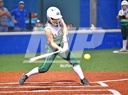 Thumbnail 2 in Thorndale vs Latexo (UIL 2A Regional Quarterfinal) photogallery.