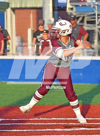 Thumbnail 1 in Thorndale vs Latexo (UIL 2A Regional Quarterfinal) photogallery.