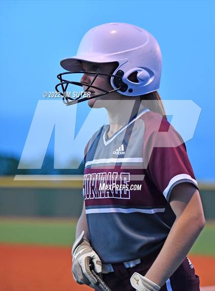 Thumbnail 2 in Thorndale vs Latexo (UIL 2A Regional Quarterfinal) photogallery.