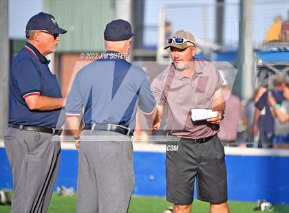Thumbnail 1 in Thorndale vs Latexo (UIL 2A Regional Quarterfinal) photogallery.