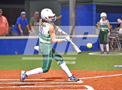 Thumbnail 1 in Thorndale vs Latexo (UIL 2A Regional Quarterfinal) photogallery.
