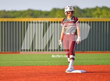 Thumbnail 3 in Thorndale vs Latexo (UIL 2A Regional Quarterfinal) photogallery.