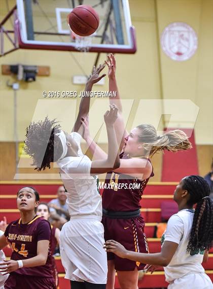 Thumbnail 2 in St. Mary's vs. Menlo-Atherton photogallery.