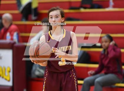 Thumbnail 2 in St. Mary's vs. Menlo-Atherton photogallery.