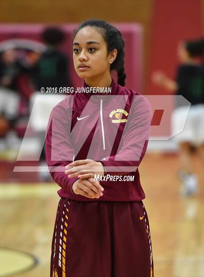 Thumbnail 2 in St. Mary's vs. Menlo-Atherton photogallery.
