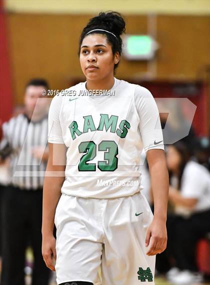 Thumbnail 2 in St. Mary's vs. Menlo-Atherton photogallery.