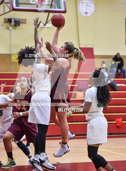 Thumbnail 1 in St. Mary's vs. Menlo-Atherton photogallery.