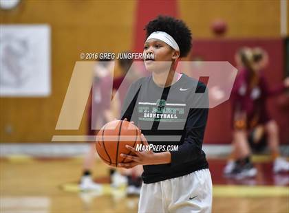 Thumbnail 3 in St. Mary's vs. Menlo-Atherton photogallery.