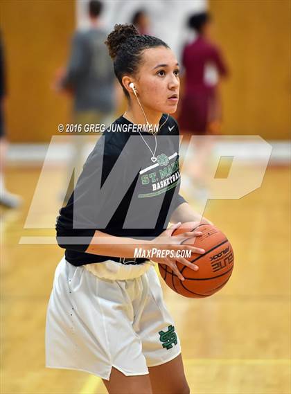 Thumbnail 1 in St. Mary's vs. Menlo-Atherton photogallery.
