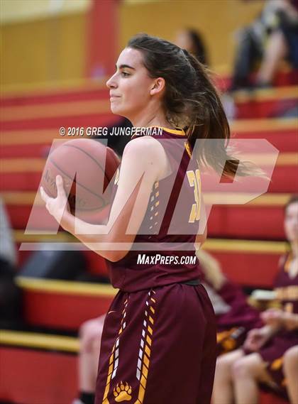 Thumbnail 2 in St. Mary's vs. Menlo-Atherton photogallery.