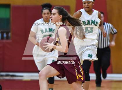 Thumbnail 2 in St. Mary's vs. Menlo-Atherton photogallery.