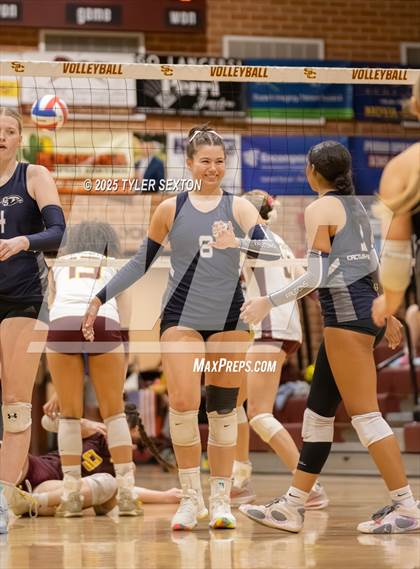 Thumbnail 1 in Cactus Shadows @ Salpointe Catholic (4A Quarterfinal) photogallery.