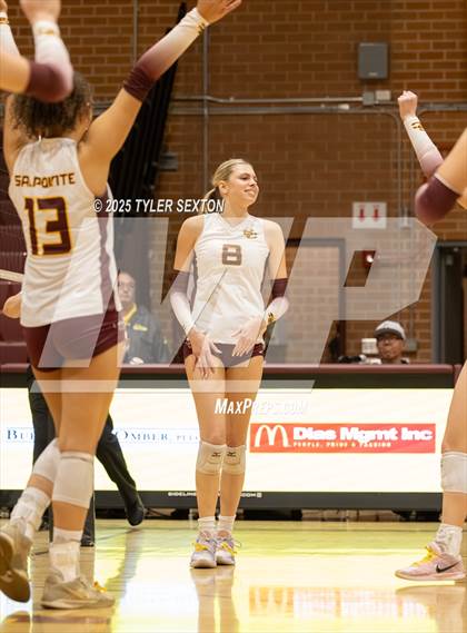 Thumbnail 2 in Cactus Shadows @ Salpointe Catholic (4A Quarterfinal) photogallery.