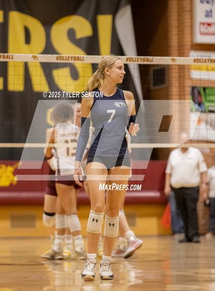 Thumbnail 3 in Cactus Shadows @ Salpointe Catholic (4A Quarterfinal) photogallery.