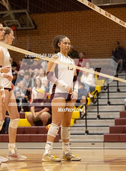 Thumbnail 3 in Cactus Shadows @ Salpointe Catholic (4A Quarterfinal) photogallery.