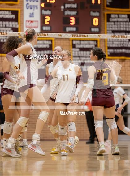 Thumbnail 2 in Cactus Shadows @ Salpointe Catholic (4A Quarterfinal) photogallery.